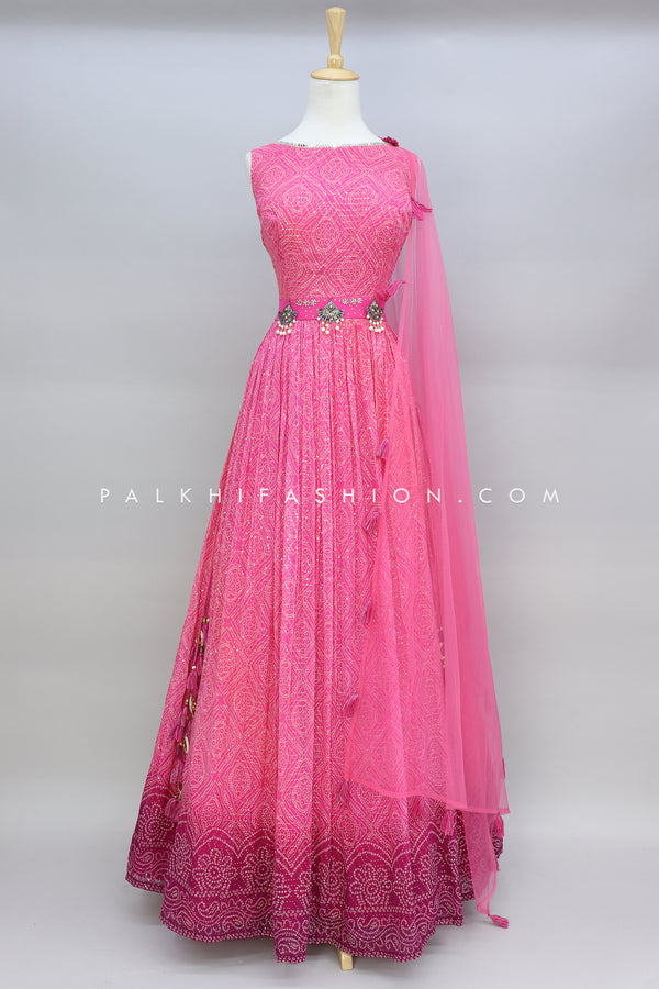 Graceful Bandhani Outfit In Pink Color