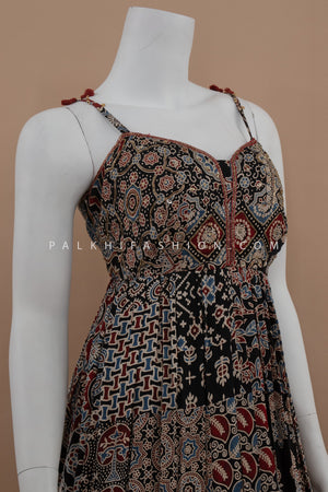 Ajarakh Twirl: Black Soft Silk Indian Outfit with Ajarakh Work – Palkhi Fashion