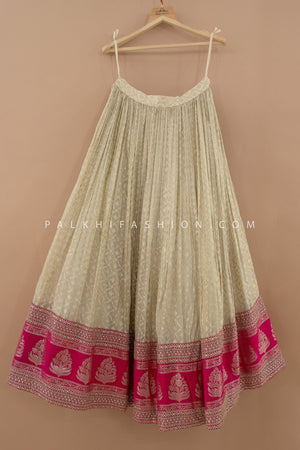 💫 Champagne Glow: Designer Lehenga Choli With Elegant Work – Palkhi Fashion