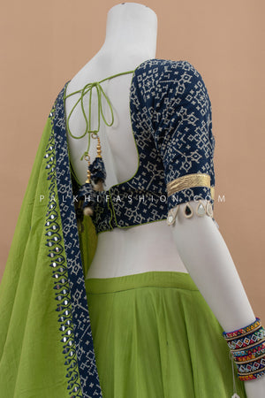 Ethnic Charm: Green Cotton Blend Chaniya Choli with Ikat pattern – Palkhi Fashion