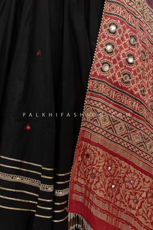 Ethnic Elegance: Black Navratri Chaniya Choli with Gaji Silk Dupatta – Palkhi Fashion