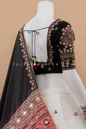 Ethnic Elegance: White/Black Navratri Chaniya Choli with Gaji Silk Dupatta – Palkhi Fashion