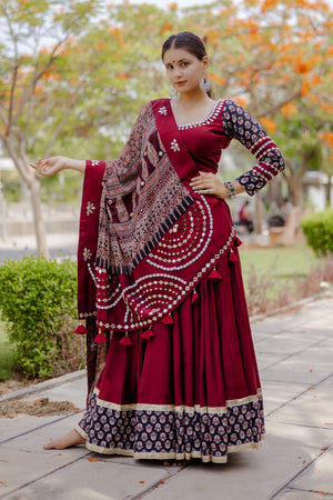 Ethnic Maroon Chaniya Choli Set with Ajarakh & Mirrorwork ā Palkhi Fashion