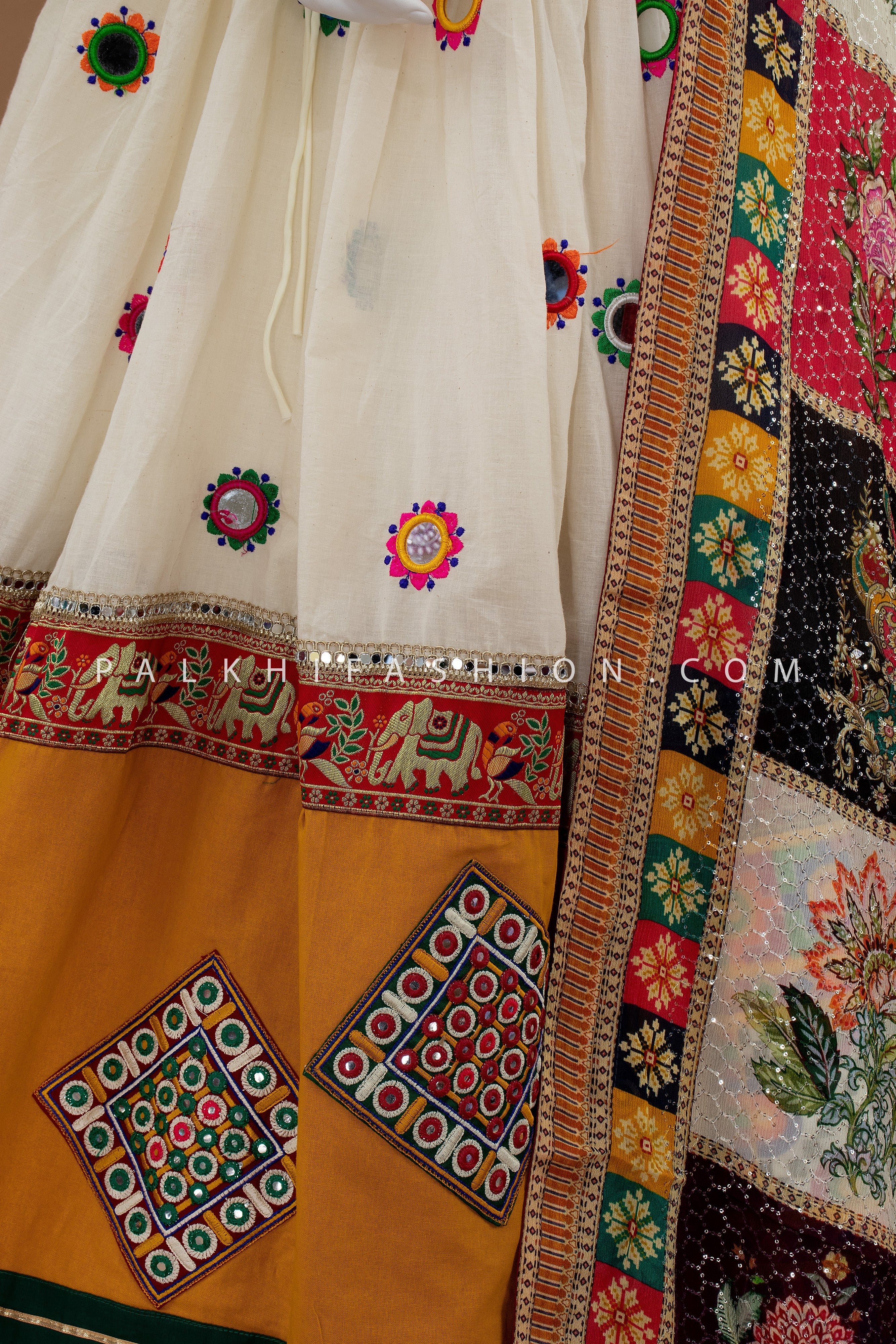 🌟 Festive Elegance: White Designer Multicolor Navratri Chaniya Choli – Palkhi Fashion