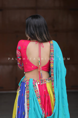 🌸 Festive Grace: Multicolor Katha Work Navratri Chaniya Choli – Palkhi Fashion