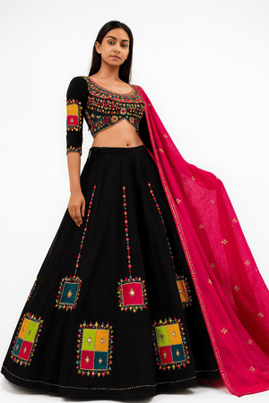 π€ Festive Splendor: Bold Black Navratri Chaniya Choli with Multicolor Mirror Work β Palkhi Fashion