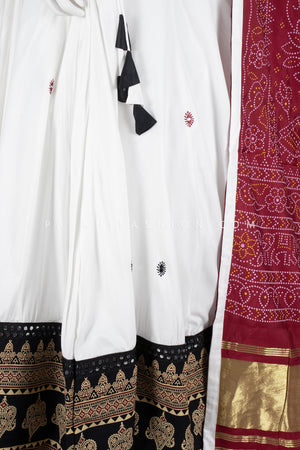 Kutch Combo: Ajrakh & Bandhani White Navratri Chaniya Choli - Palkhi Fashion