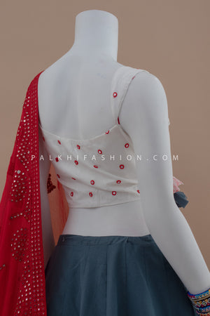 Mulmul Magic: Modern Twist Chaniya Choli with Designer Blouse – Palkhi Fashion