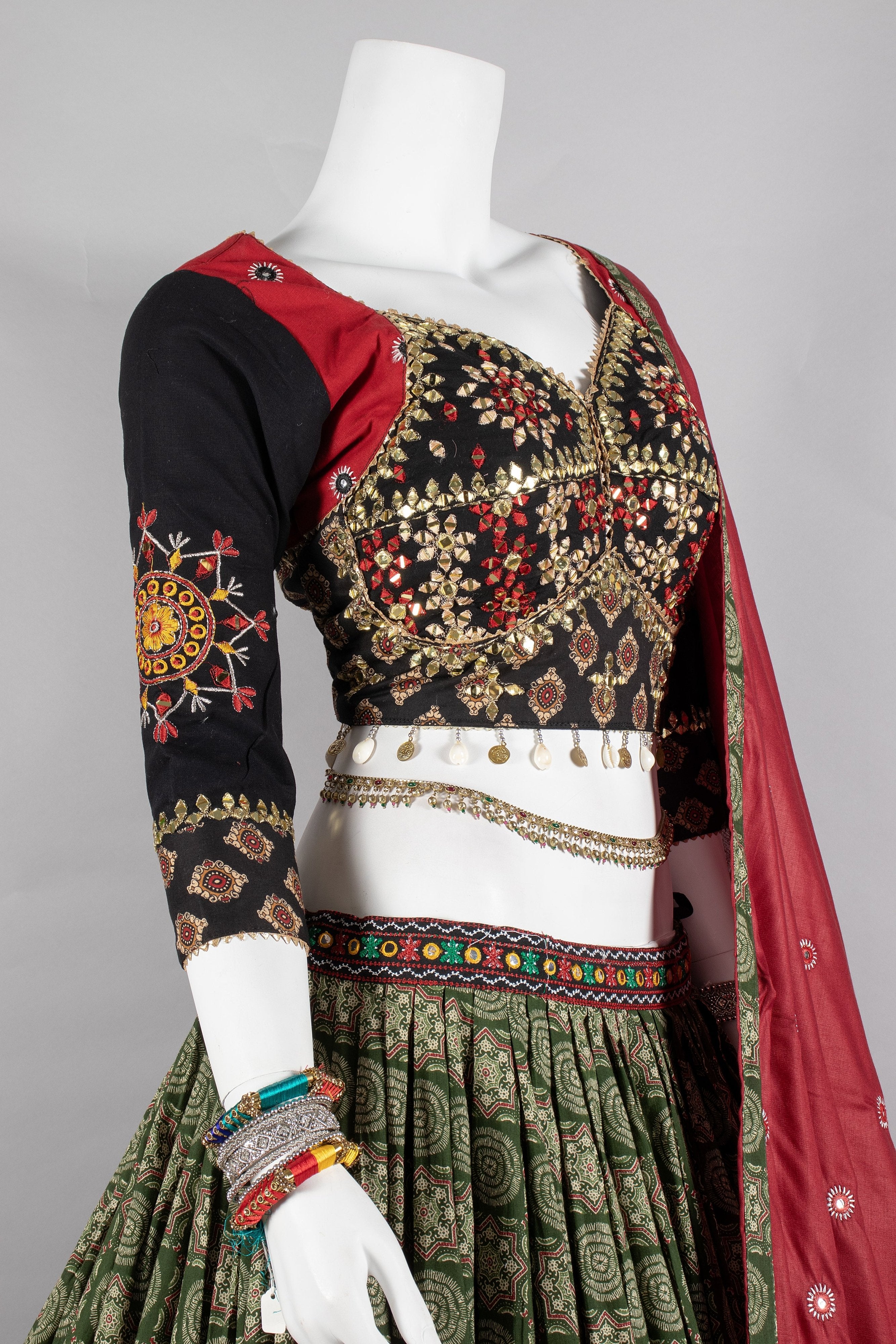 Multicolor Navratri Chaniya Choli Set with Traditional Work – Palkhi Fashion