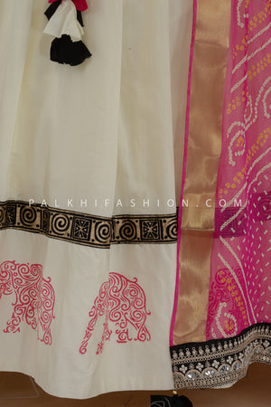 Noir Elegance: Off - White & Black Chaniya Choli with Pink Bandhani Dupatta – Palkhi Fashion