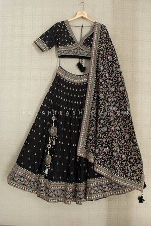 🖤 Noir Elegance: Thread - Embroidered Black Lehenga Choli Set by Palkhi Fashion
