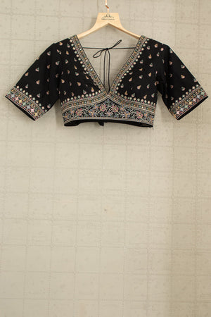 🖤 Noir Elegance: Thread - Embroidered Black Lehenga Choli Set by Palkhi Fashion