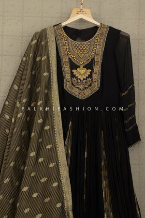 Noir Royalty: Black Anarkali Suit with Banarasi Dupatta – Palkhi Fashion