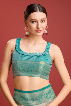 Off - White & Teal Green Kanjivaram Silk Saree with Elegant Weaving – Palkhi Fashion