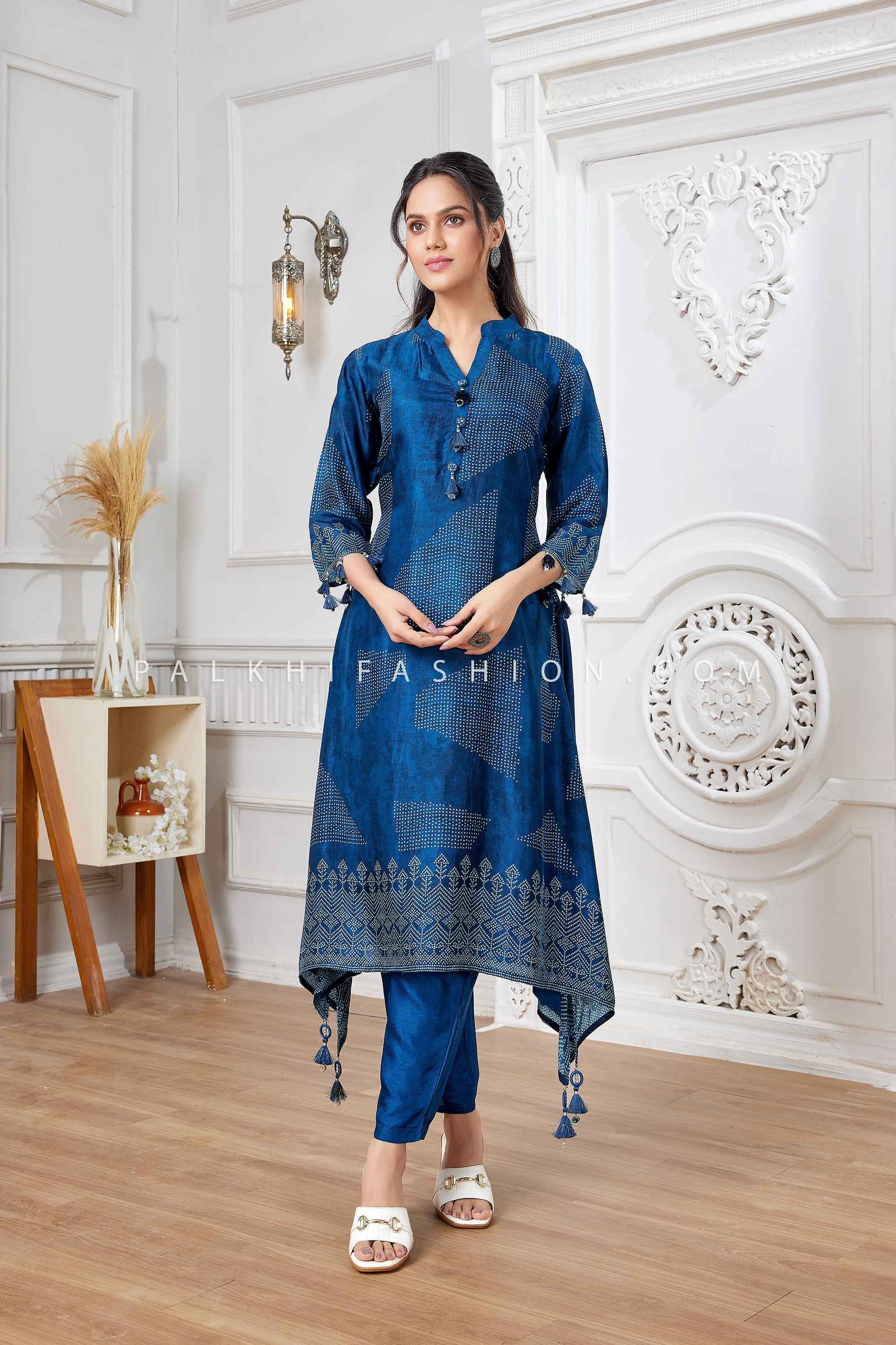 Printed Kurta Pant Ensemble with Ethnic Motifs – Palkhi Fashion