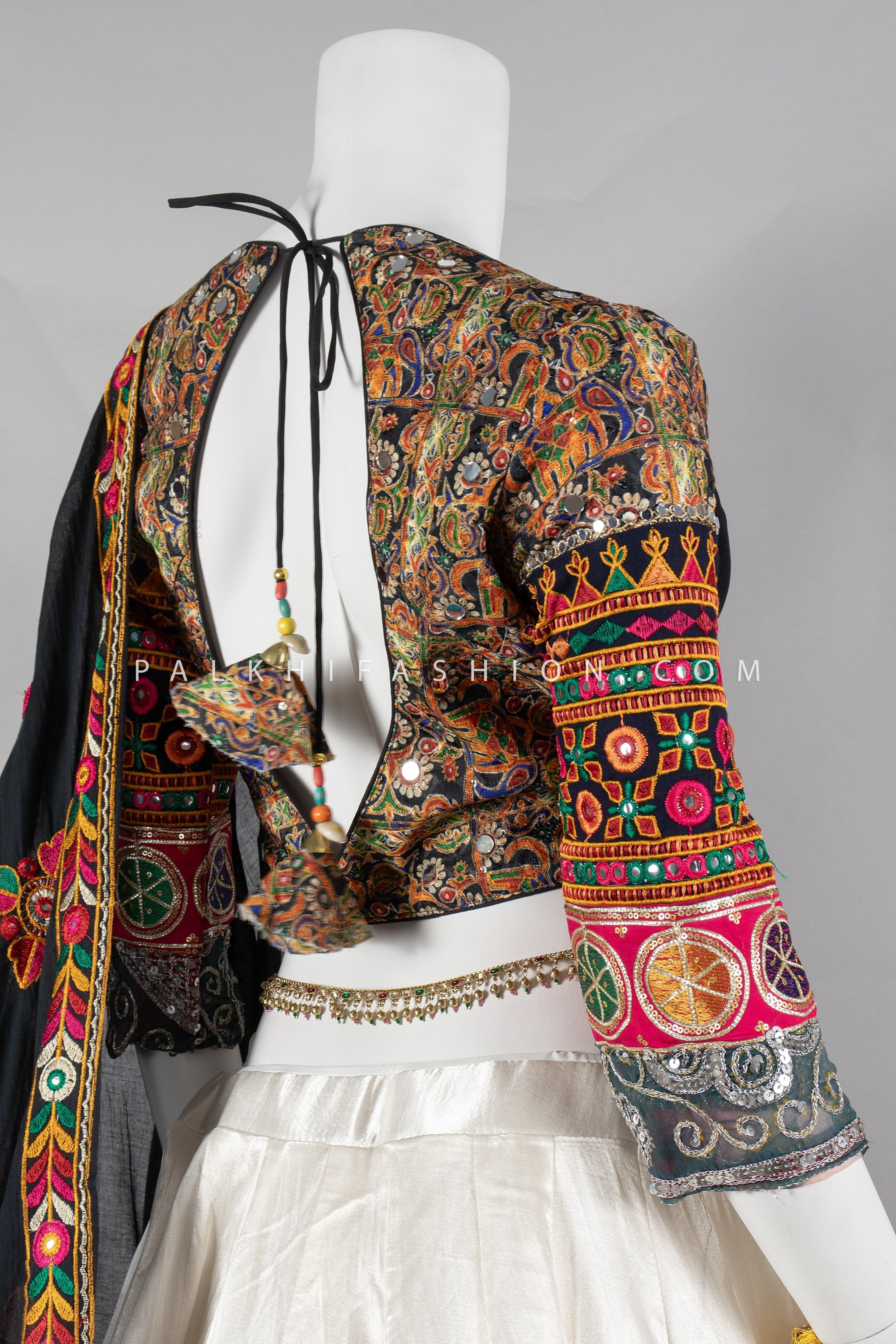 Pure Gaji Silk Navratri Chaniya Choli with Vintage Art – Palkhi Fashion