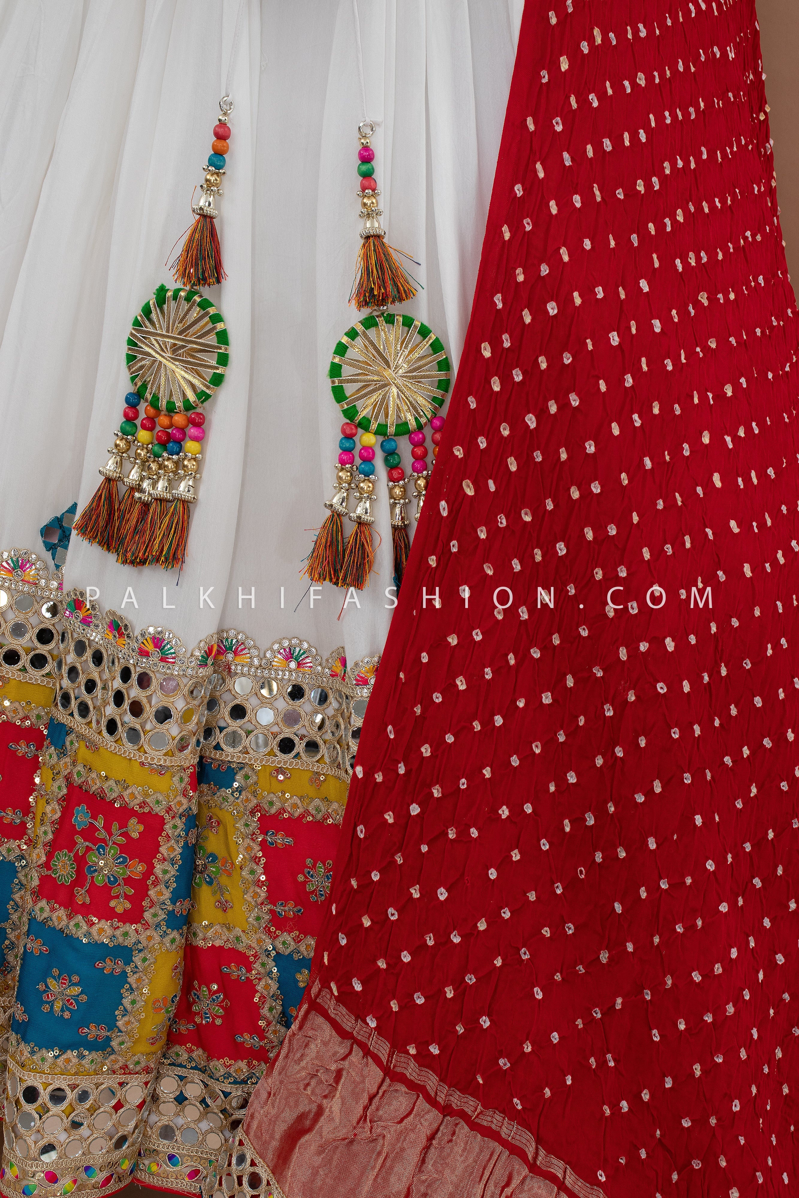 Raas Royale: 12 Meters Flair Lavish White/Multi Color Designer Navratri Chaniya Choli