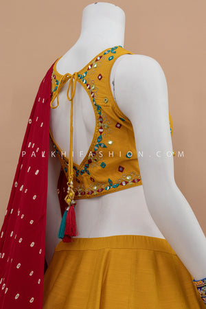 Royal Radiance: Light Mustard Designer Chaniya Choli with Mirror & Bandhani Work – Palkhi Fashion