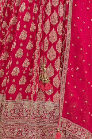 Royal Rani: Rani Pink Pure Silk Lehenga Choli with Handcrafted Blouse – Palkhi Fashion