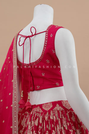 Royal Rani: Rani Pink Pure Silk Lehenga Choli with Handcrafted Blouse – Palkhi Fashion
