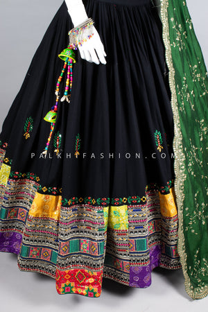 Sparkle & Spin: Black Vintage Work Designer Chaniya Choli Set