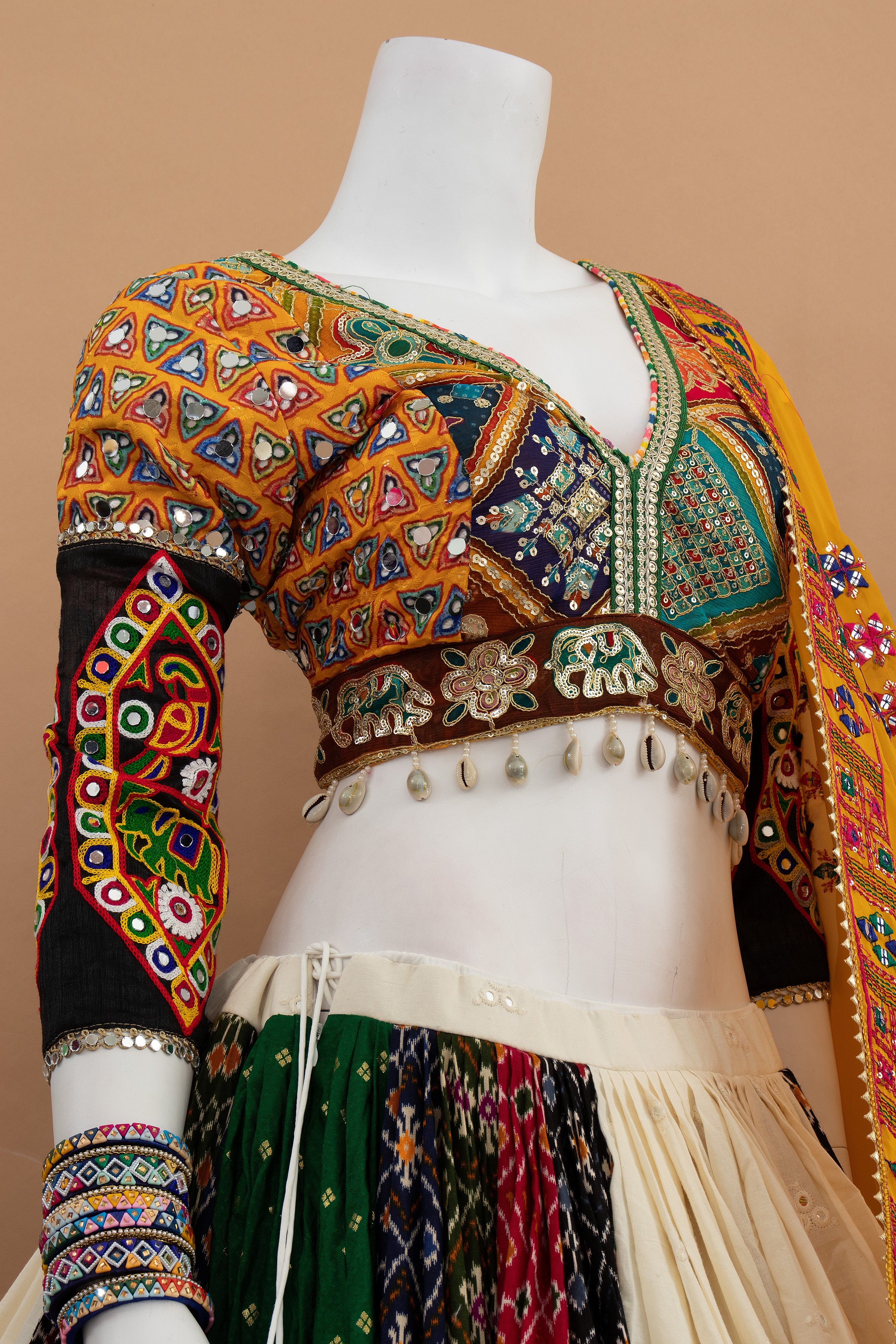 ✨ The Grand Royale: Premium 15 - Meter Flair Navratri Chaniya Choli