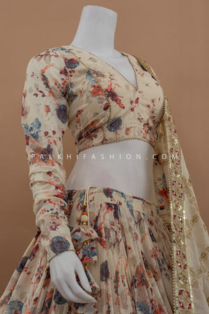 ✨ Timeless Grace: 12 meters Floral Chaniya Choli with Attractive Dupatta – Palkhi Fashion