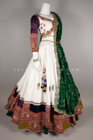 White Elegance: Vintage Work Designer Chaniya Choli Set
