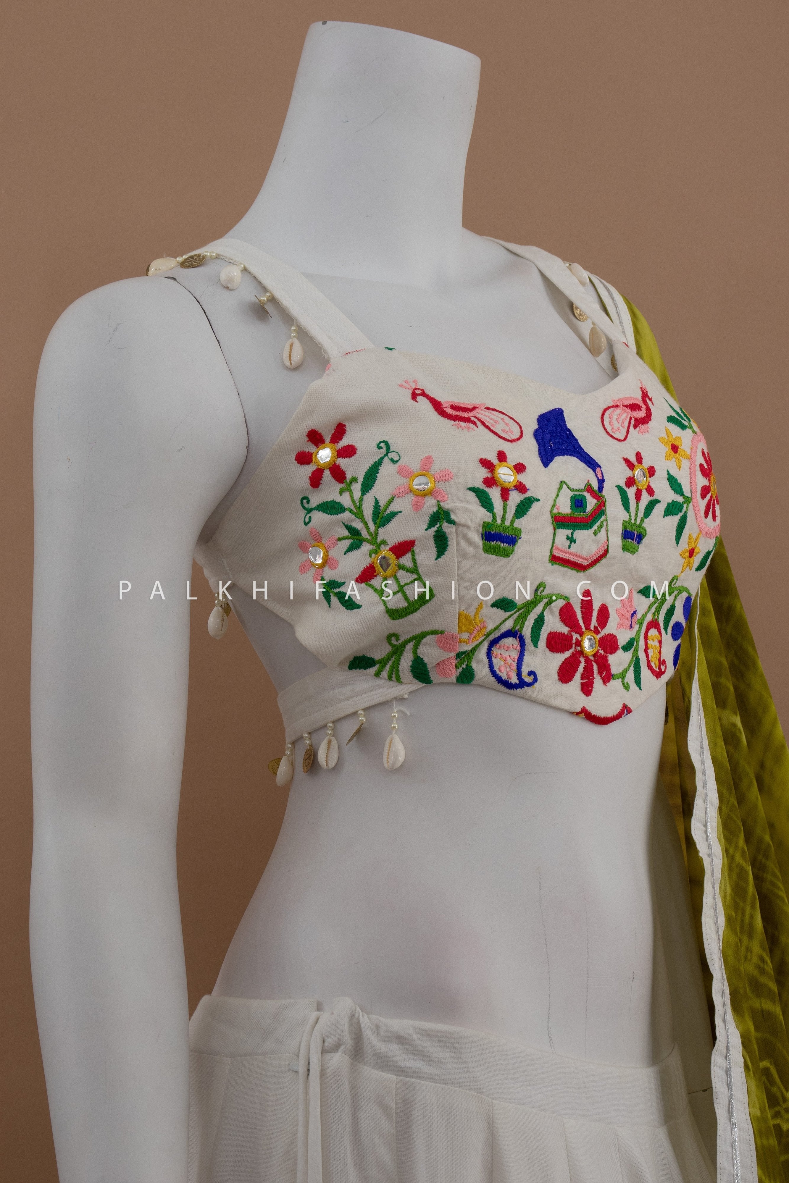 White Navratri Chaniya Choli with Attractive Blouse & Dupatta – Palkhi Fashion