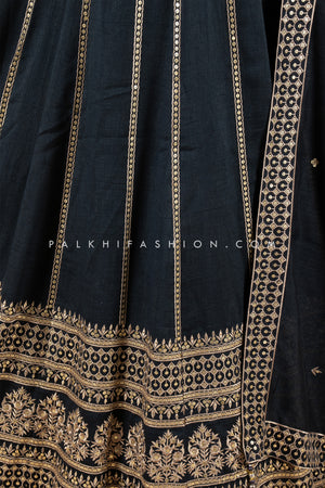 Black Soft Silk Lehenga Choli – Exquisite Thread Embroidery & Elegant Design 