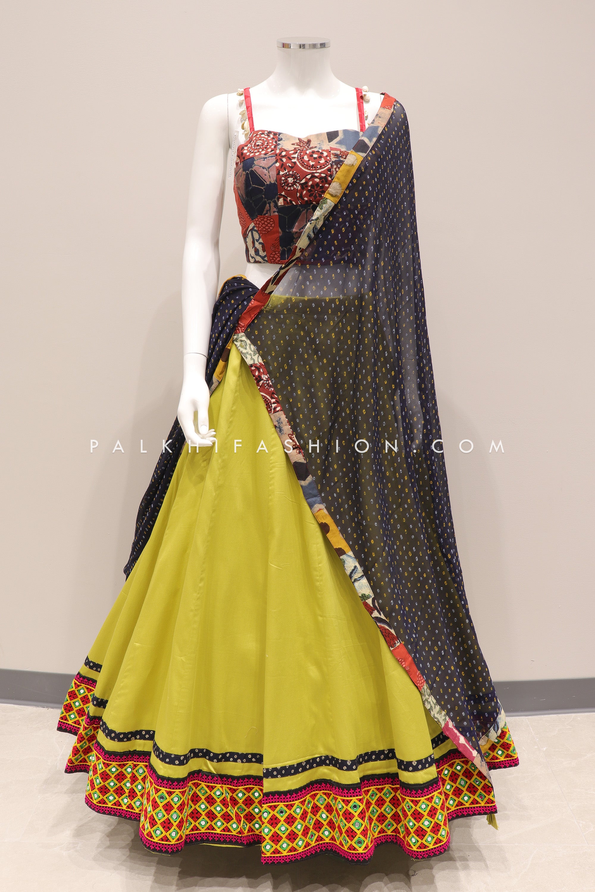 Indian Chaniya Choli Online USA Buy Ghagra Choli Palkhi Fashion