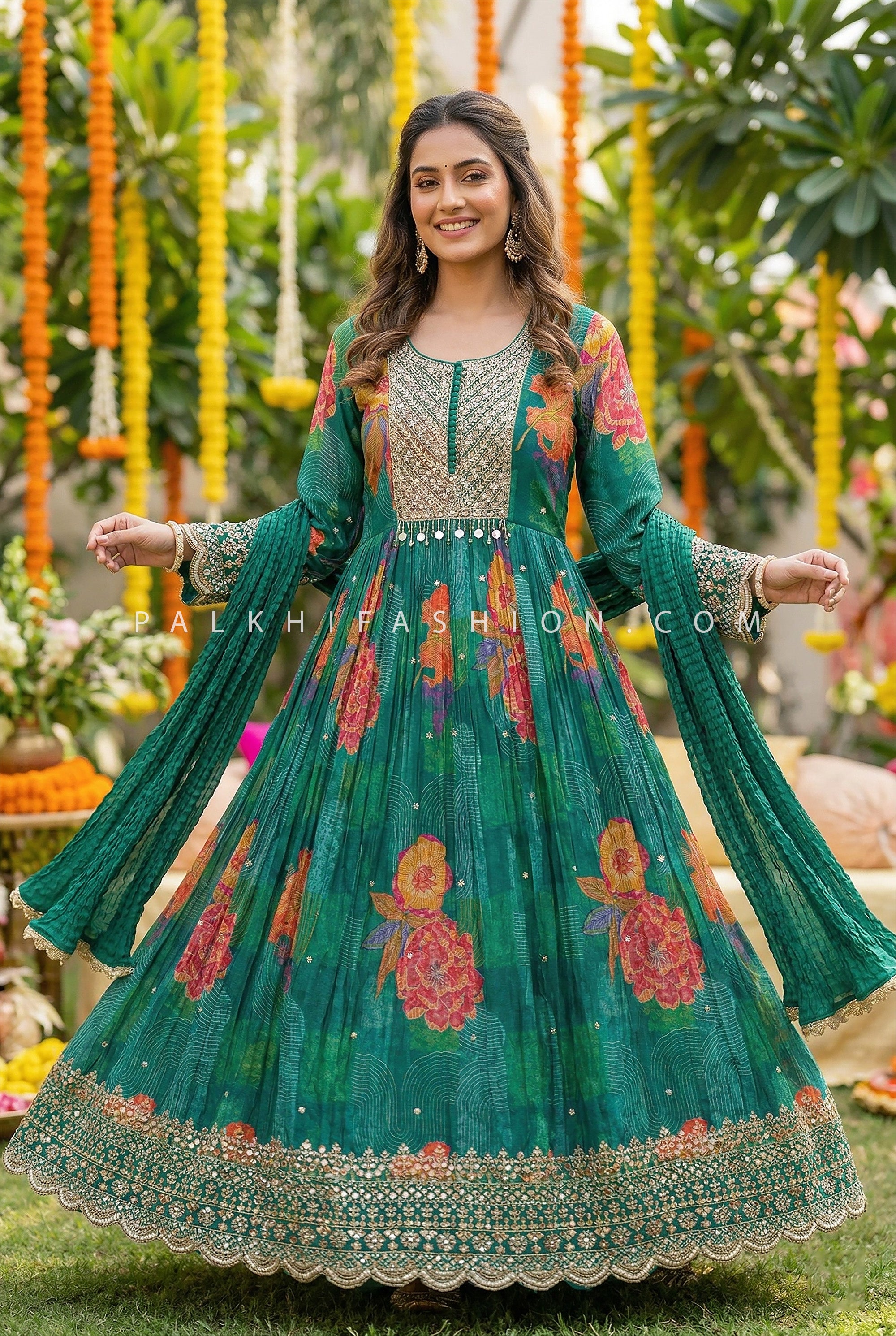 Indian Outfits for Women Online in USA | Palkhi Fashion Indian Outfits for Women Online in USA | Palkhi Fashion