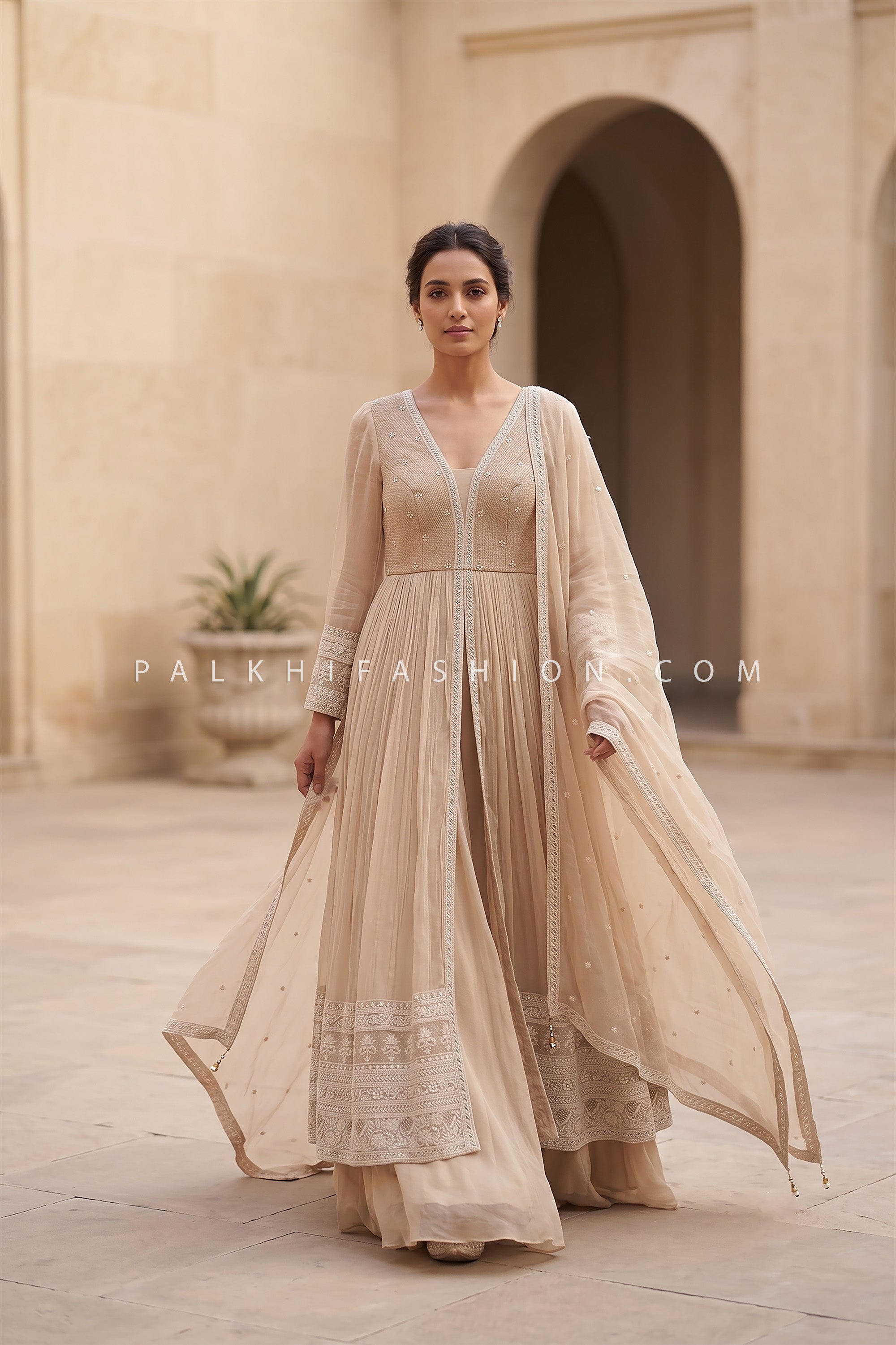 Women's Indo-Western Palkhi Fashion: Trendy Indo-Western Wear for Women