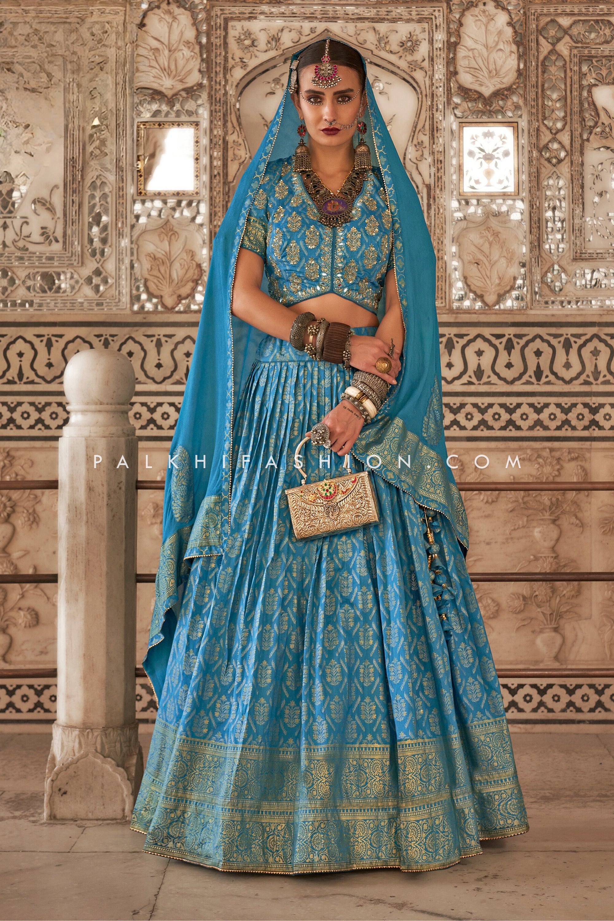 Share more than 153 lehenga bollywood fashion latest