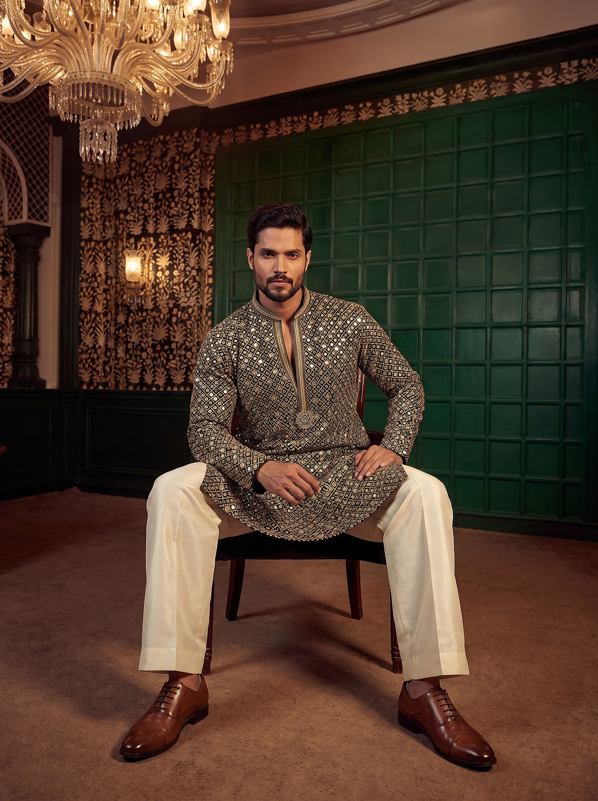 Regal Emerald | Emerald Green Georgette Foil Mirror Work Kurta Set | Palkhi Fashion