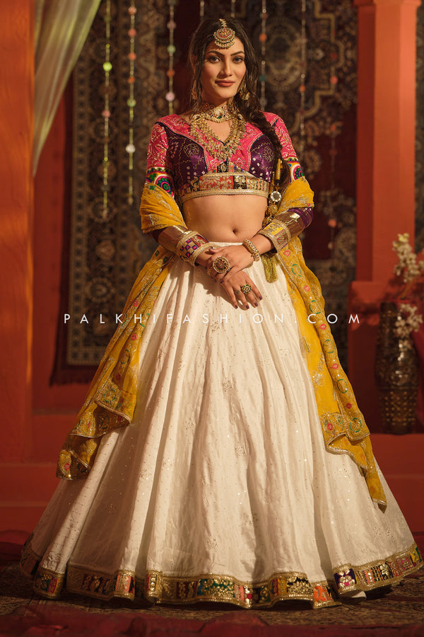 White Navratri Chaniya Choli With Appealing Work