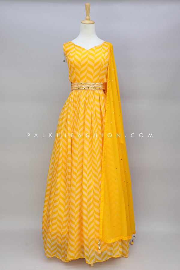 Yellow Color Indian Outfit With Appealing Prints
