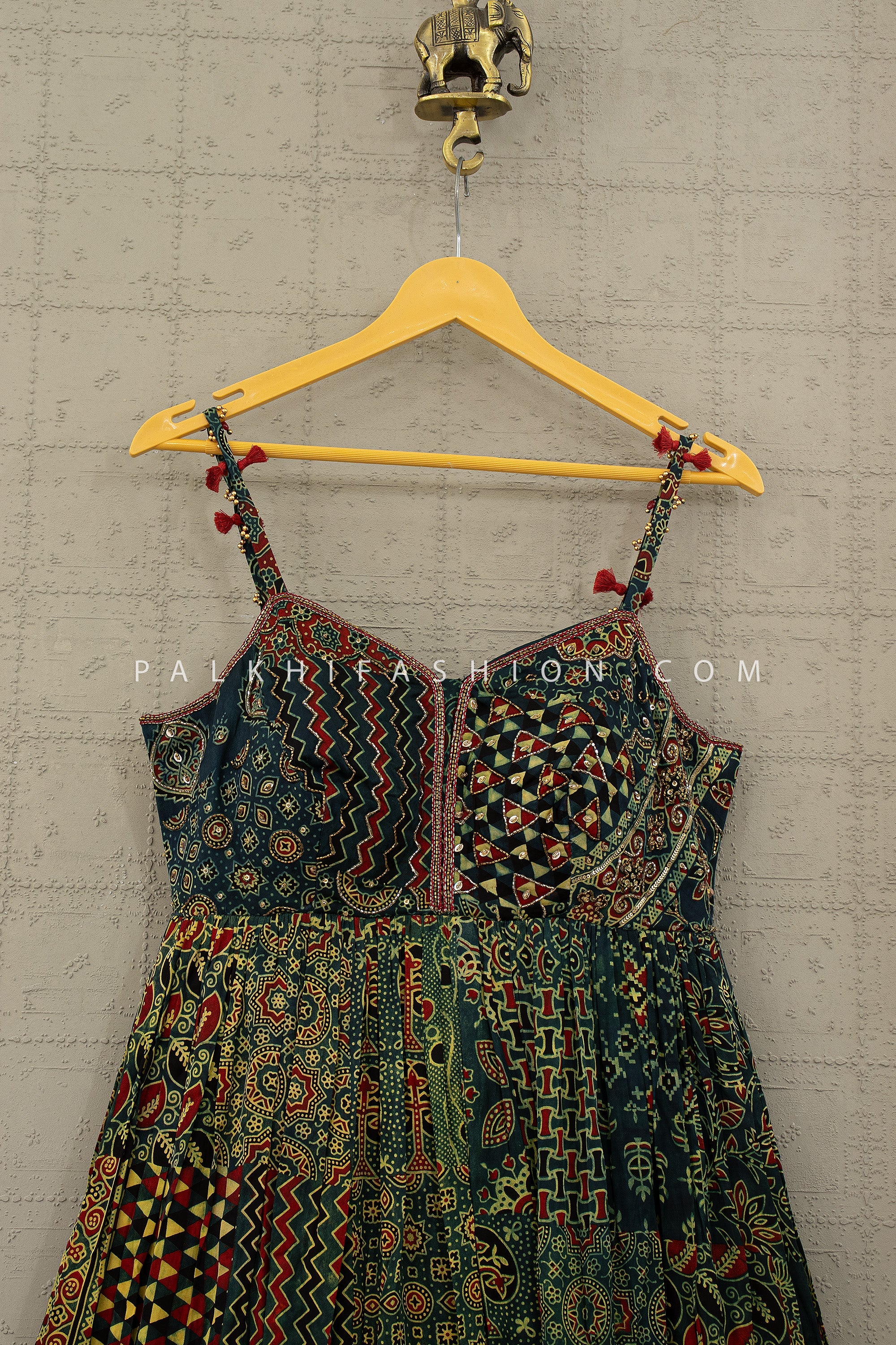 Ajarakh Twirl: Black Soft Silk Indian Outfit with Ajarakh Work – Palkhi Fashion