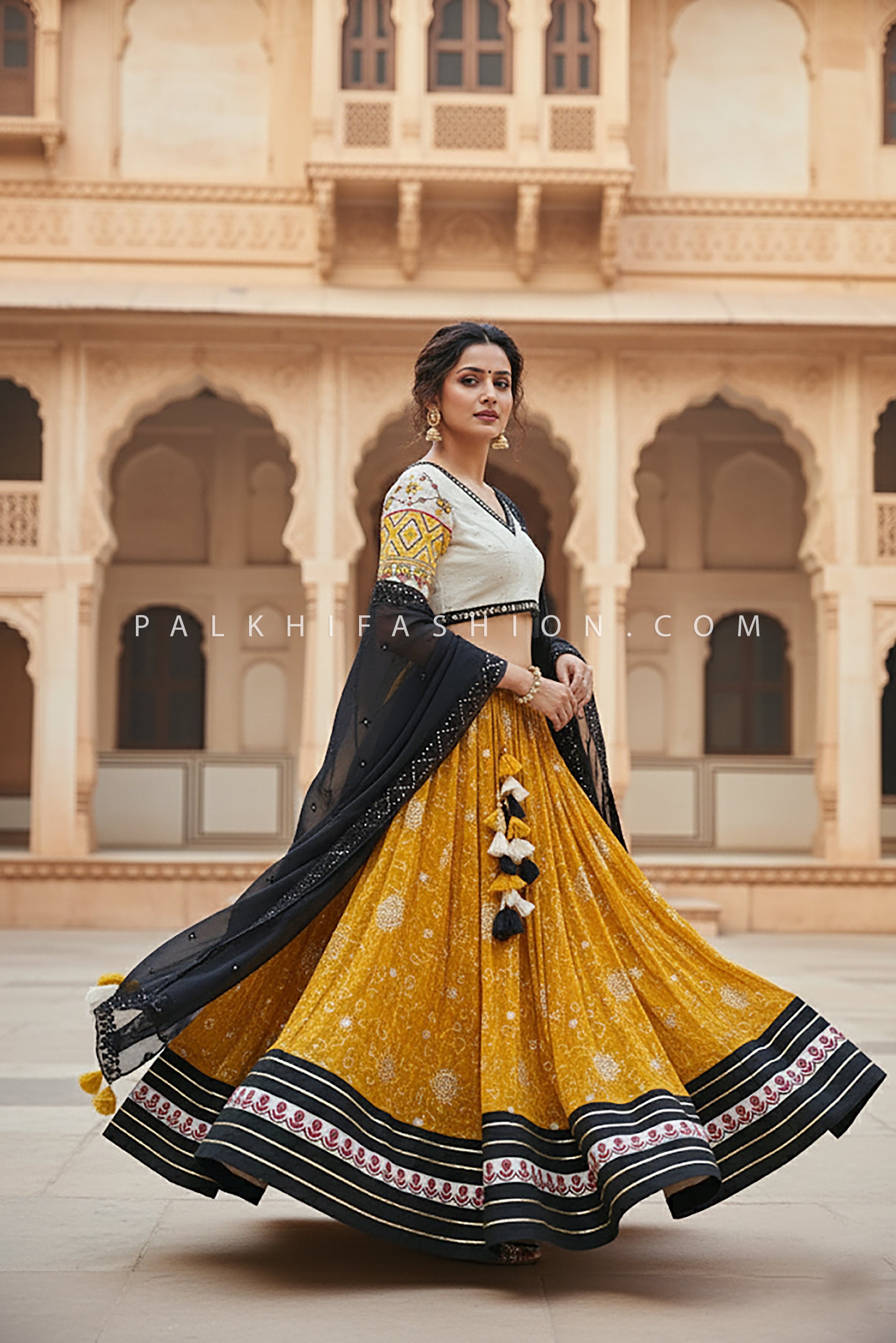 💛 Desert Marigold: Mirrorlit Garba Glow Bandhani Navratri Chaniya Choli – Palkhi Fashion