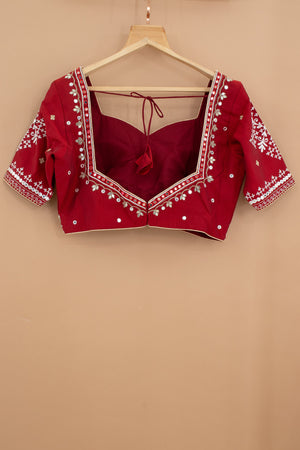 Elegant Maroon Navratri Chaniya Choli with Mirror & Embroidery – Palkhi Fashion