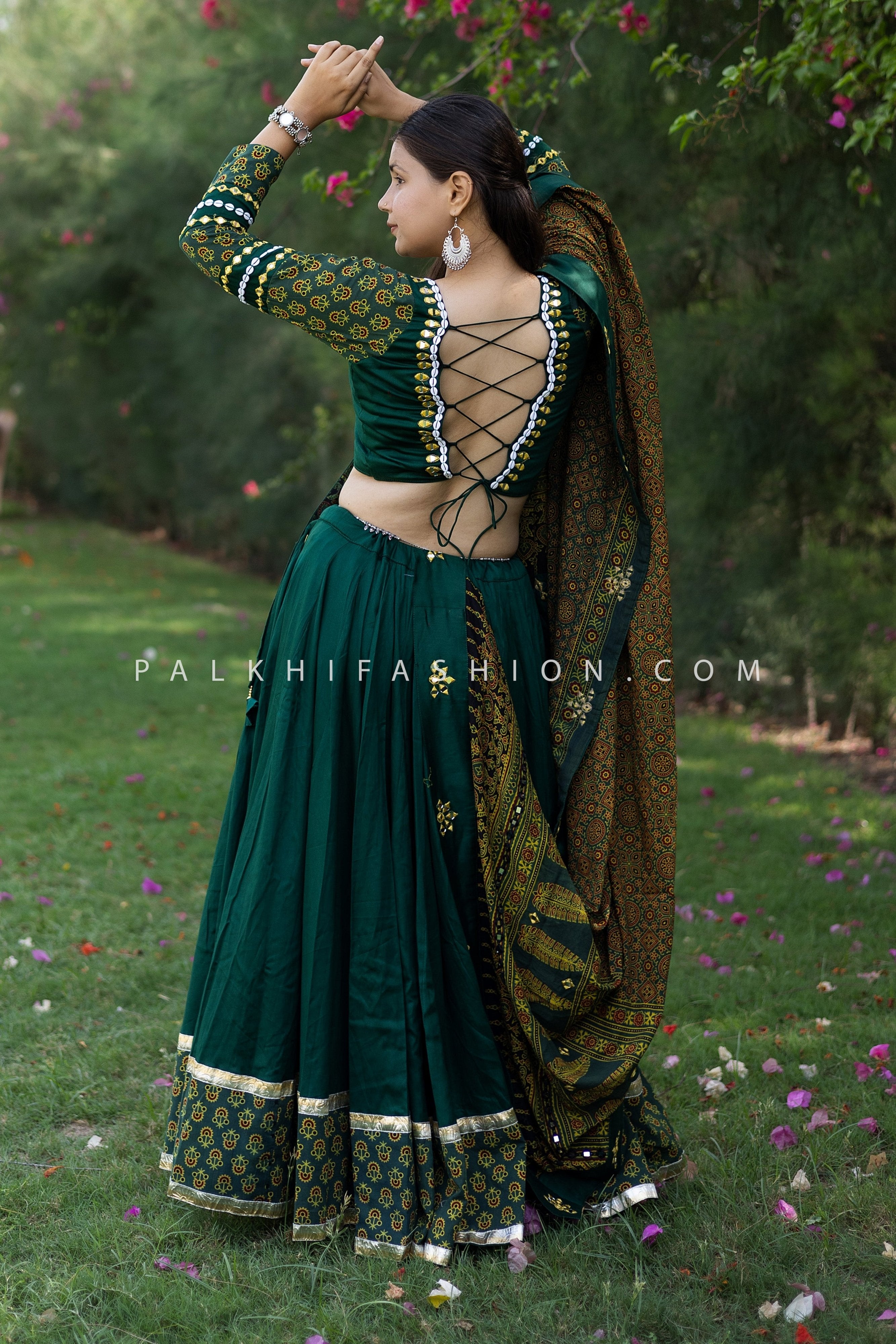 Emerald Green Embroidered Chaniya Choli with Mirror Dupatta – Palkhi Fashion
