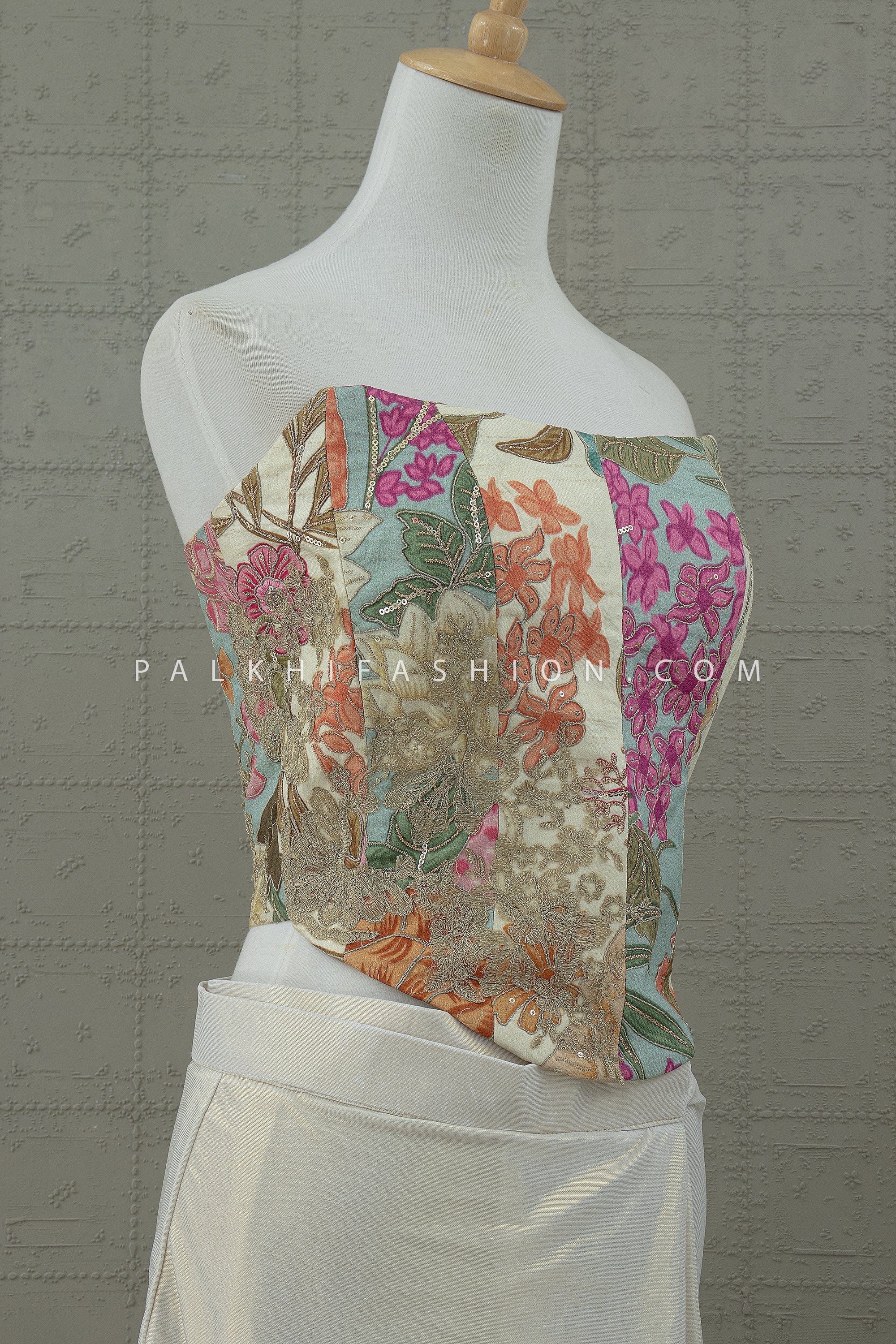 Enchanted Bloom: Ivory Pre - Draped Saree with Floral Embroidered Corset – Palkhi Fashion