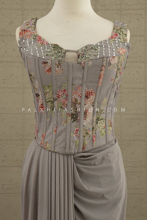 🩶 Ethereal Grace: Sculpted Grey Drape Saree with Floral Corset Blouse – Palkhi Fashion