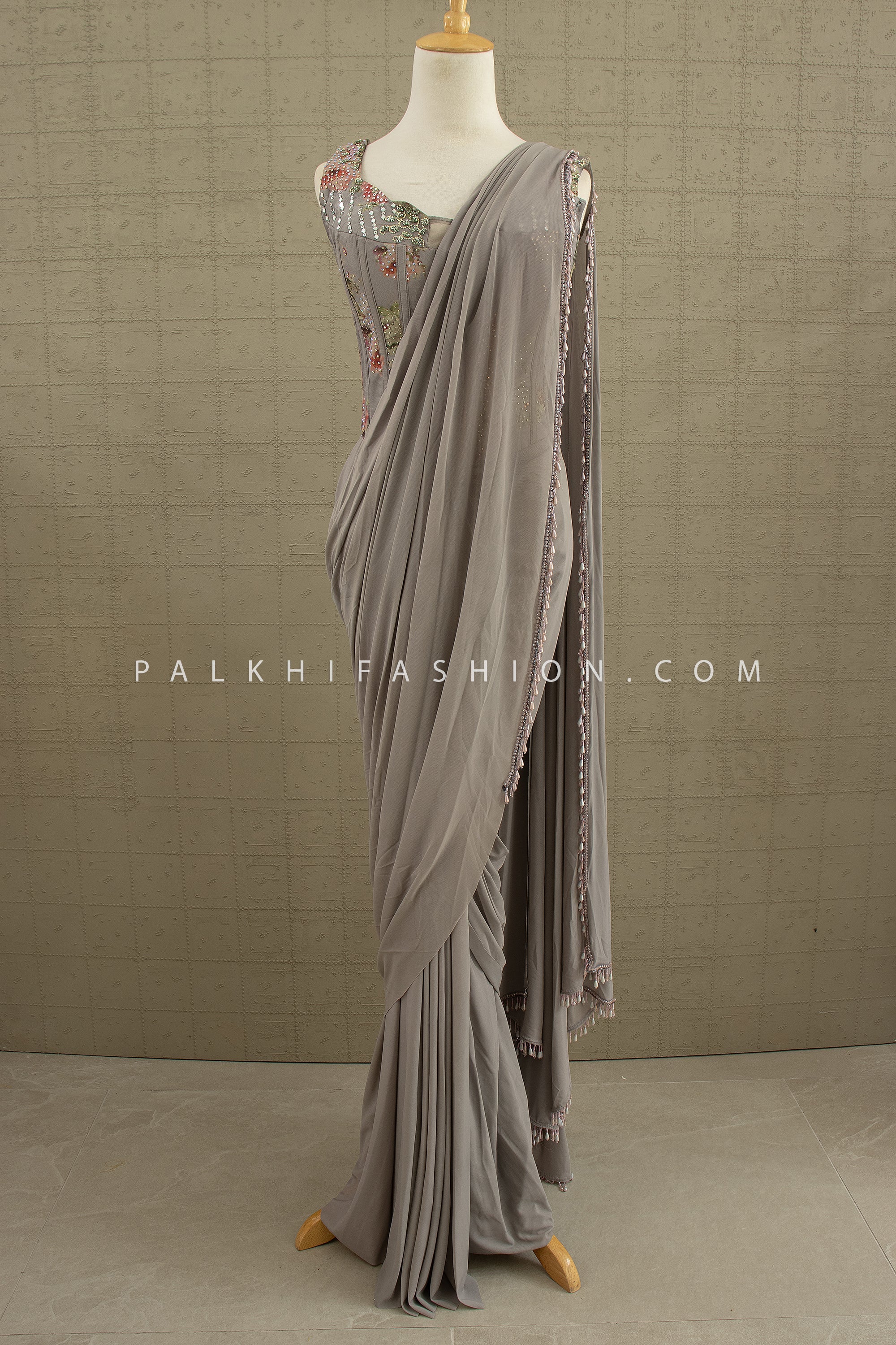 🩶 Ethereal Grace: Sculpted Grey Drape Saree with Floral Corset Blouse – Palkhi Fashion