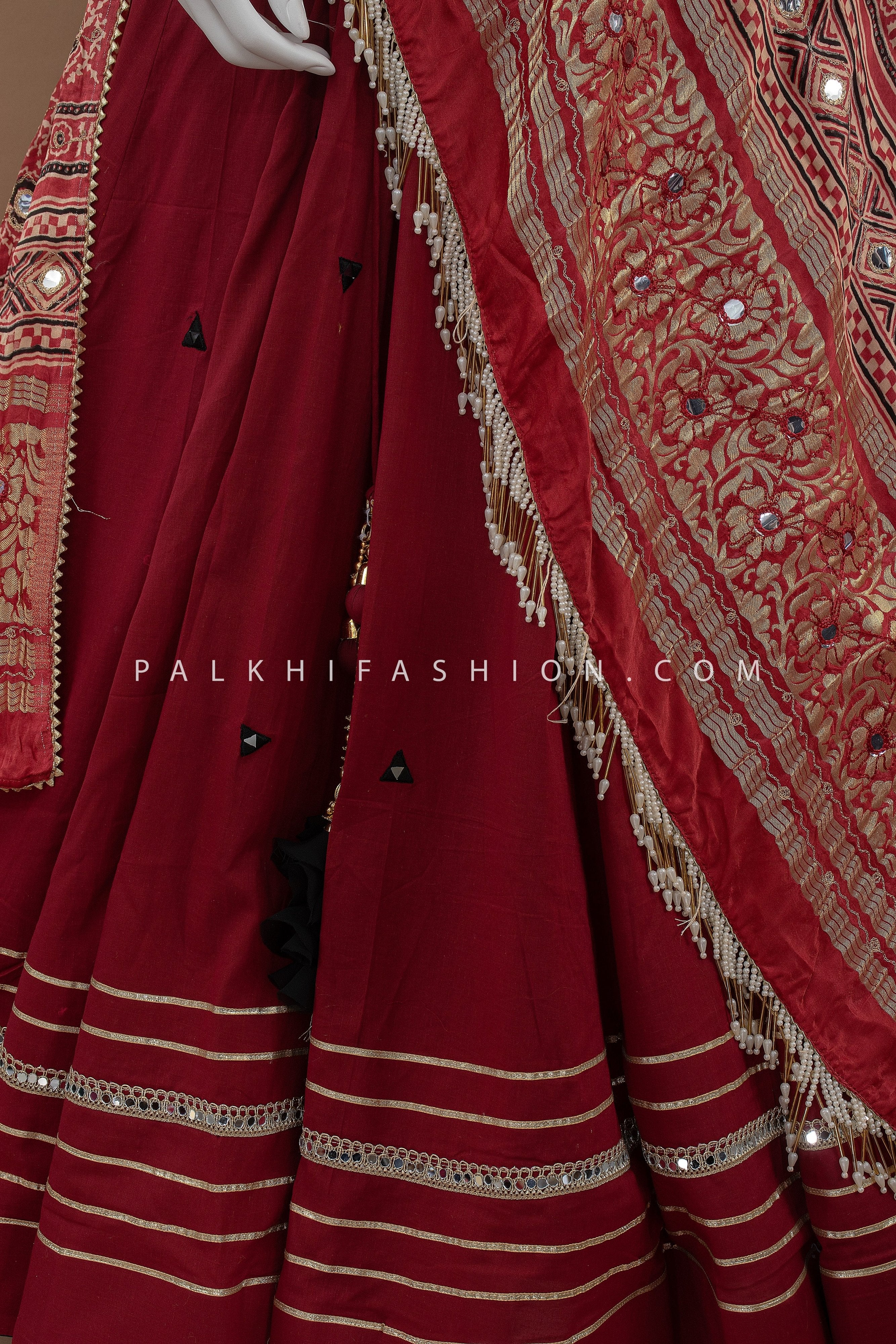 Ethnic Elegance: Maroon Navratri Chaniya Choli with Gaji Silk Dupatta – Palkhi Fashion