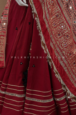 Ethnic Elegance: Maroon Navratri Chaniya Choli with Gaji Silk Dupatta – Palkhi Fashion