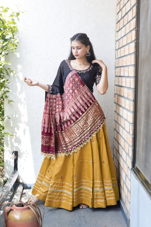 Ethnic Elegance: Mustard/Black Navratri Chaniya Choli with Gaji Silk Dupatta – Palkhi Fashion