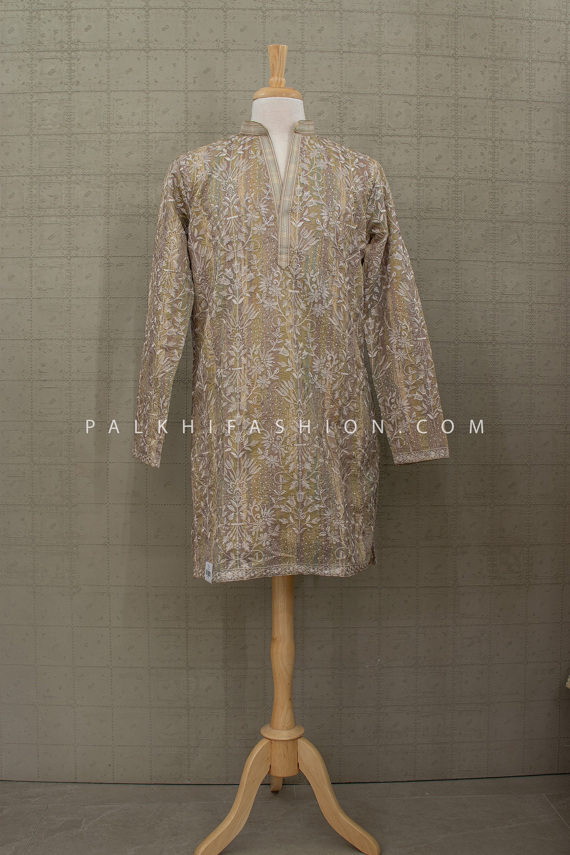 Golden Heritage Luxe – Champagne Beige Embroidered Kurta Set – Palkhi Fashion