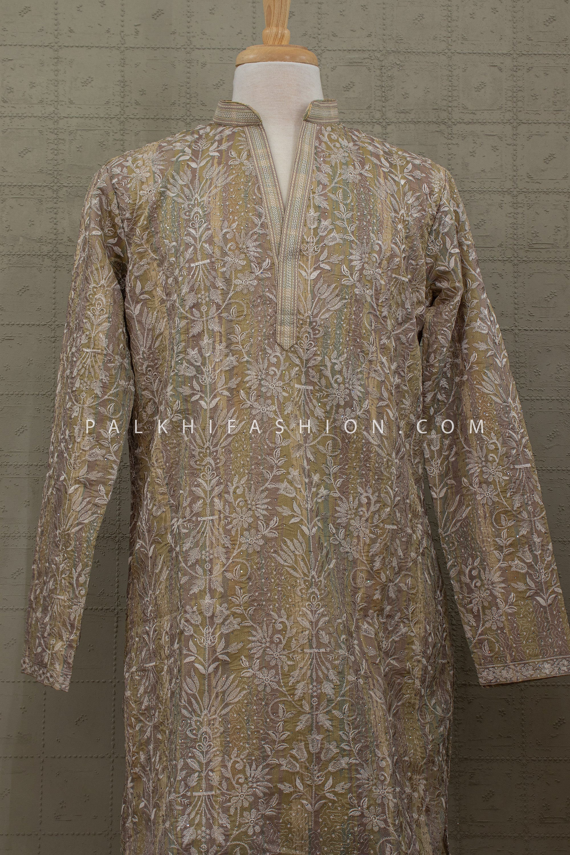 Golden Heritage Luxe – Champagne Beige Embroidered Kurta Set – Palkhi Fashion