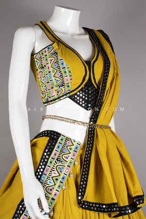 Light Mustard Yellow Navratri Chaniya Choli with Mirror & Kasab Work – Palkhi Fashion